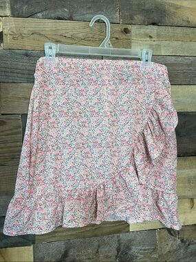 PrettyLittleThing Pink Floral Ruffle Mini Skirt